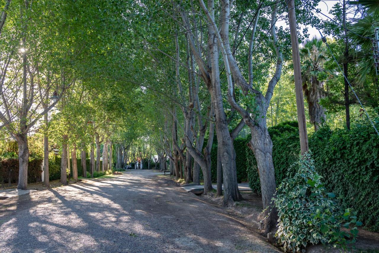 Alquiler Temp "Una Pausa" Barrio Privado En Vistalba 门多萨 外观 照片
